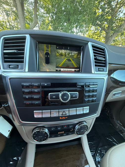 2013 Mercedes-Benz GL-Class 4MATIC 4dr GL 450, available for sale in Springfield, Massachusetts | Auto Globe LLC. Springfield, Massachusetts 2013 Mercedes-Benz GL-Class 4MATIC 4dr GL 450, available for sale in Springfield, Massachusetts | Auto Globe LLC. Springfield, Massachusetts