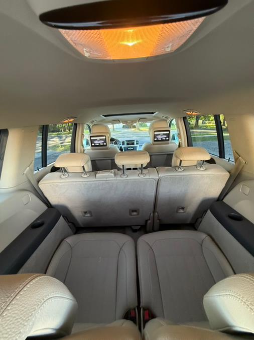 2013 Mercedes-Benz GL-Class 4MATIC 4dr GL 450, available for sale in Springfield, Massachusetts | Auto Globe LLC. Springfield, Massachusetts 2013 Mercedes-Benz GL-Class 4MATIC 4dr GL 450, available for sale in Springfield, Massachusetts | Auto Globe LLC. Springfield, Massachusetts