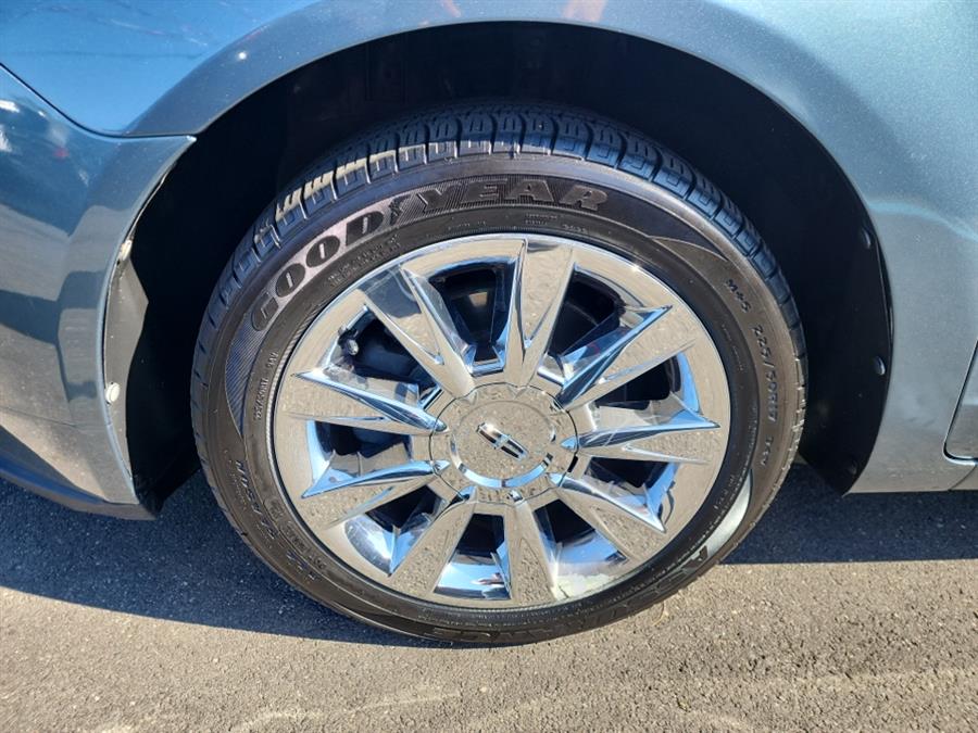 2011 Lincoln MKZ 4dr Sdn AWD, available for sale in Islip, New York | L.I. Auto Gallery. Islip, New York 2011 Lincoln MKZ 4dr Sdn AWD, available for sale in Islip, New York | L.I. Auto Gallery. Islip, New York