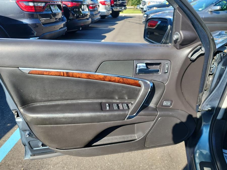 2011 Lincoln MKZ 4dr Sdn AWD, available for sale in Islip, New York | L.I. Auto Gallery. Islip, New York 2011 Lincoln MKZ 4dr Sdn AWD, available for sale in Islip, New York | L.I. Auto Gallery. Islip, New York
