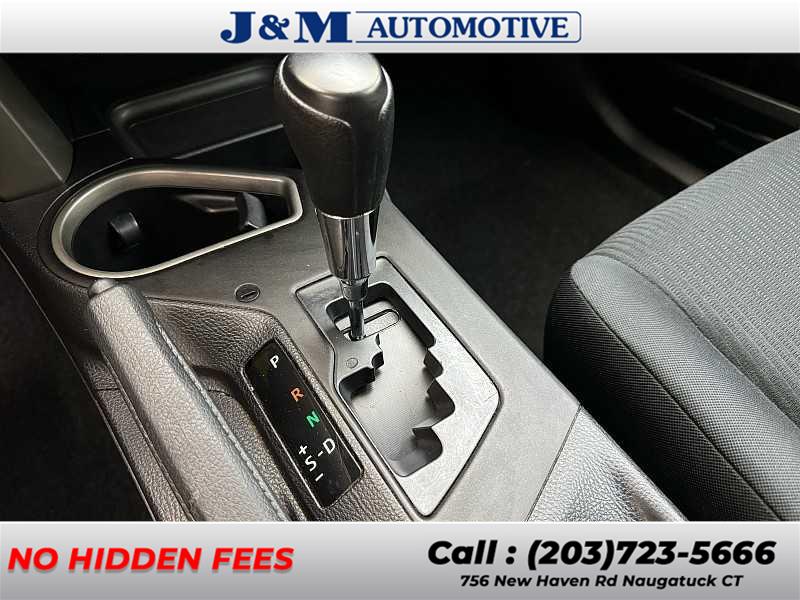 2017 Toyota Rav4 LE, available for sale in Naugatuck, Connecticut | J&M Automotive Sls&Svc LLC. Naugatuck, Connecticut 2017 Toyota Rav4 LE, available for sale in Naugatuck, Connecticut | J&M Automotive Sls&Svc LLC. Naugatuck, Connecticut
