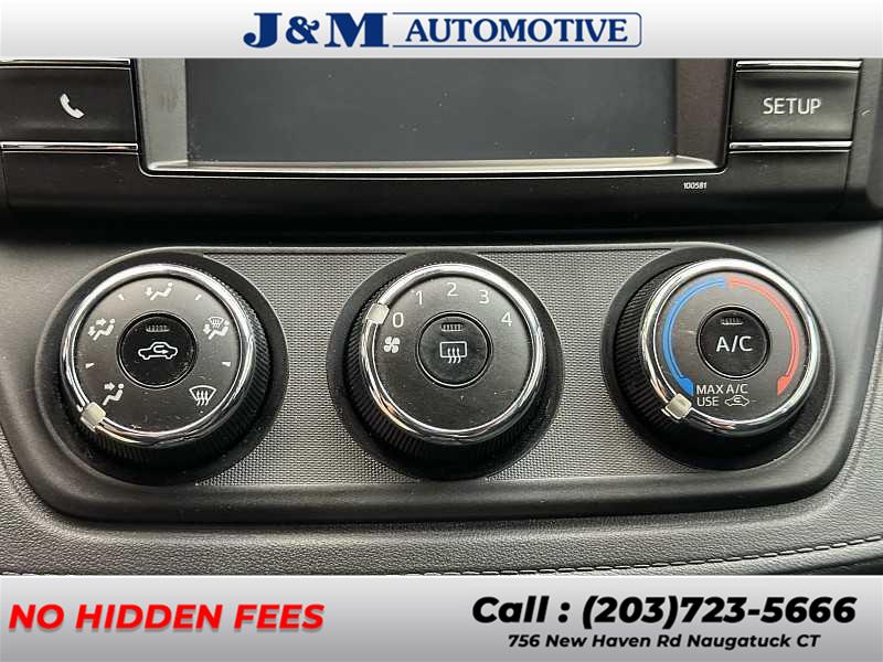 2017 Toyota Rav4 LE, available for sale in Naugatuck, Connecticut | J&M Automotive Sls&Svc LLC. Naugatuck, Connecticut 2017 Toyota Rav4 LE, available for sale in Naugatuck, Connecticut | J&M Automotive Sls&Svc LLC. Naugatuck, Connecticut