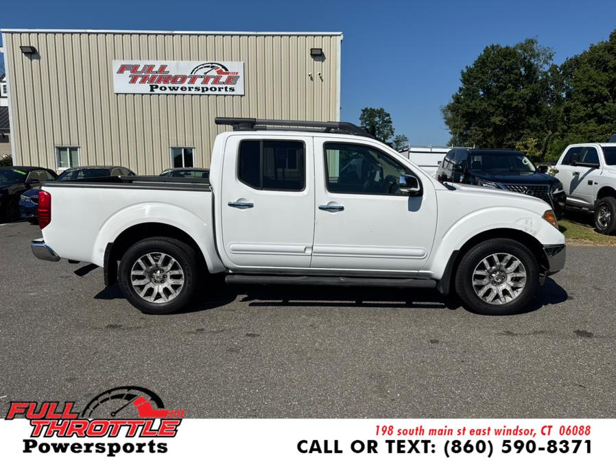 2011 Nissan Frontier 4WD Crew Cab SWB Auto SL, available for sale in East Windsor, Connecticut | Full Throttle Power Sports LLC. East Windsor, Connecticut 2011 Nissan Frontier 4WD Crew Cab SWB Auto SL, available for sale in East Windsor, Connecticut | Full Throttle Power Sports LLC. East Windsor, Connecticut