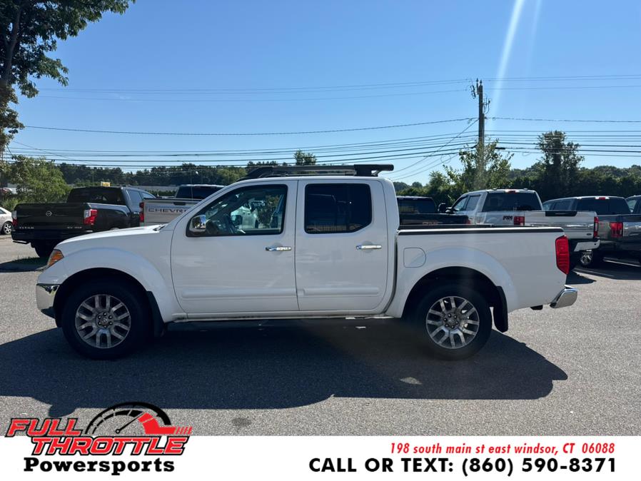 2011 Nissan Frontier 4WD Crew Cab SWB Auto SL, available for sale in East Windsor, Connecticut | Full Throttle Power Sports LLC. East Windsor, Connecticut 2011 Nissan Frontier 4WD Crew Cab SWB Auto SL, available for sale in East Windsor, Connecticut | Full Throttle Power Sports LLC. East Windsor, Connecticut