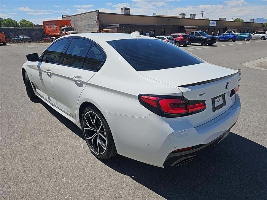 2022 Bmw 540i xDrive photo 3