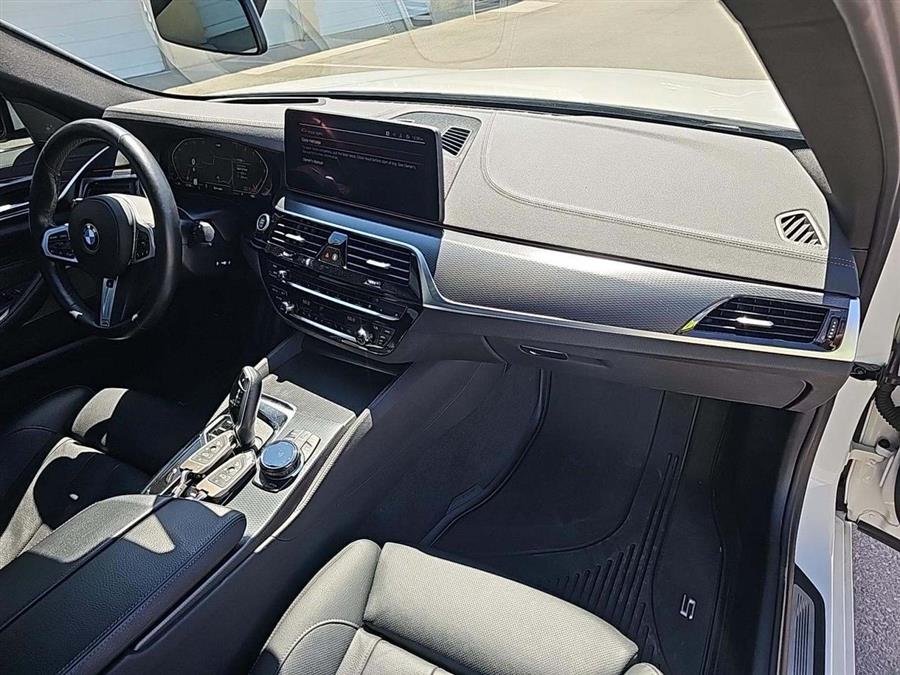 2022 Bmw 540i xDrive photo 9
