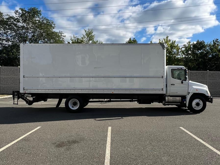 2018 HINO 268A 26 FT MORGAN BOX MAXON LIFTGATE NON CDL, available for sale in Paterson, New Jersey | Speedway Motors LLC. Paterson, New Jersey 2018 HINO 268A 26 FT MORGAN BOX MAXON LIFTGATE NON CDL, available for sale in Paterson, New Jersey | Speedway Motors LLC. Paterson, New Jersey