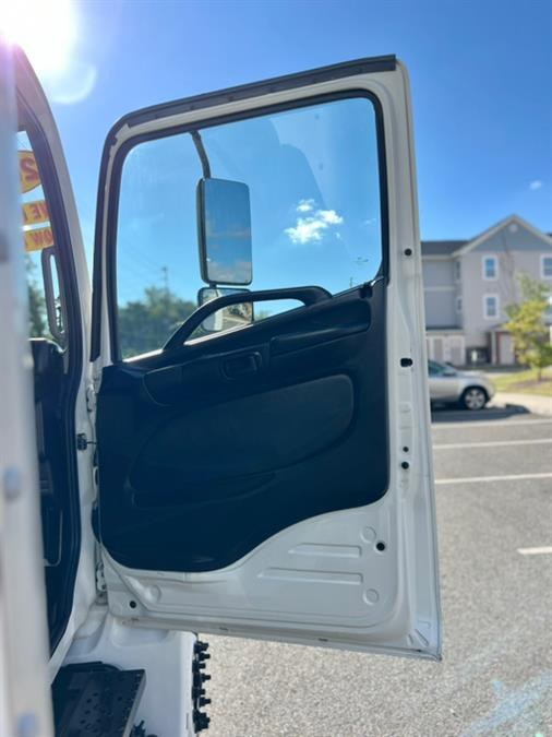 2018 HINO 268A 26 FT MORGAN BOX MAXON LIFTGATE NON CDL, available for sale in Paterson, New Jersey | Speedway Motors LLC. Paterson, New Jersey 2018 HINO 268A 26 FT MORGAN BOX MAXON LIFTGATE NON CDL, available for sale in Paterson, New Jersey | Speedway Motors LLC. Paterson, New Jersey