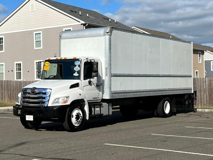 2018 HINO 268A 26 FT MORGAN BOX MAXON LIFTGATE NON CDL, available for sale in Paterson, New Jersey | Speedway Motors LLC. Paterson, New Jersey 2018 HINO 268A 26 FT MORGAN BOX MAXON LIFTGATE NON CDL, available for sale in Paterson, New Jersey | Speedway Motors LLC. Paterson, New Jersey
