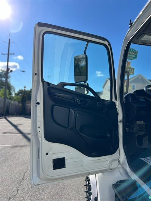 2018 HINO 268A 26 FT MORGAN BOX MAXON LIFTGATE NON CDL, available for sale in Paterson, New Jersey | Speedway Motors LLC. Paterson, New Jersey 2018 HINO 268A 26 FT MORGAN BOX MAXON LIFTGATE NON CDL, available for sale in Paterson, New Jersey | Speedway Motors LLC. Paterson, New Jersey