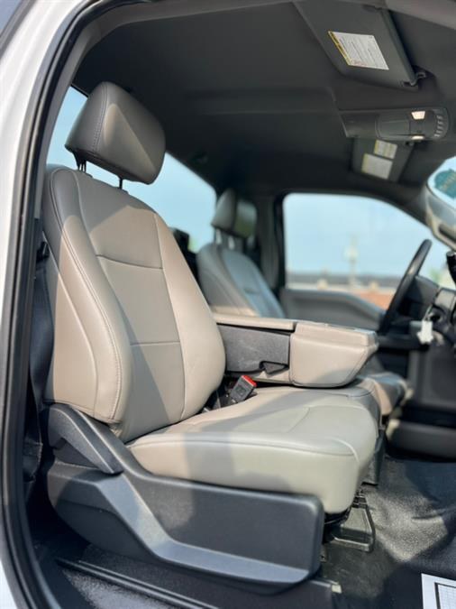 2022 Ford Super Duty F-250 SRW XLT 4WD Reg Cab 8'' Box Ranch Head Grill Guard, available for sale in Paterson, New Jersey | Speedway Motors LLC. Paterson, New Jersey 2022 Ford Super Duty F-250 SRW XLT 4WD Reg Cab 8'' Box Ranch Head Grill Guard, available for sale in Paterson, New Jersey | Speedway Motors LLC. Paterson, New Jersey
