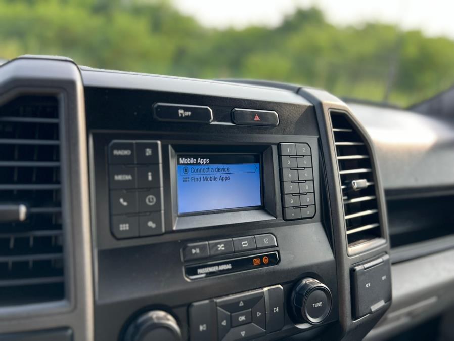 2022 Ford Super Duty F-250 SRW XLT 4WD Reg Cab 8'' Box Ranch Head Grill Guard, available for sale in Paterson, New Jersey | Speedway Motors LLC. Paterson, New Jersey 2022 Ford Super Duty F-250 SRW XLT 4WD Reg Cab 8'' Box Ranch Head Grill Guard, available for sale in Paterson, New Jersey | Speedway Motors LLC. Paterson, New Jersey