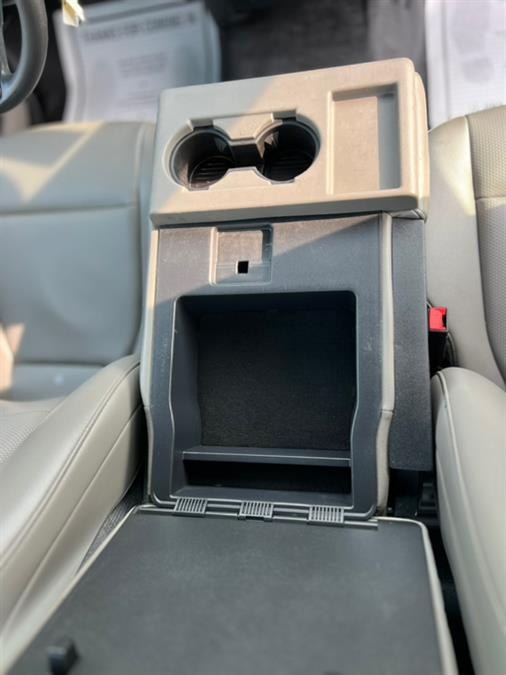 2022 Ford Super Duty F-250 SRW XLT 4WD Reg Cab 8'' Box Ranch Head Grill Guard, available for sale in Paterson, New Jersey | Speedway Motors LLC. Paterson, New Jersey 2022 Ford Super Duty F-250 SRW XLT 4WD Reg Cab 8'' Box Ranch Head Grill Guard, available for sale in Paterson, New Jersey | Speedway Motors LLC. Paterson, New Jersey