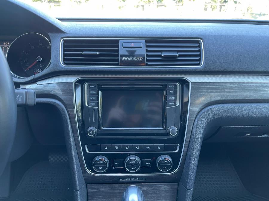 2018 Volkswagen Passat 2.0T SE Auto, available for sale in Bloomfield, Connecticut | AXA Car Sales and Repair LLC. Bloomfield, Connecticut 2018 Volkswagen Passat 2.0T SE Auto, available for sale in Bloomfield, Connecticut | AXA Car Sales and Repair LLC. Bloomfield, Connecticut