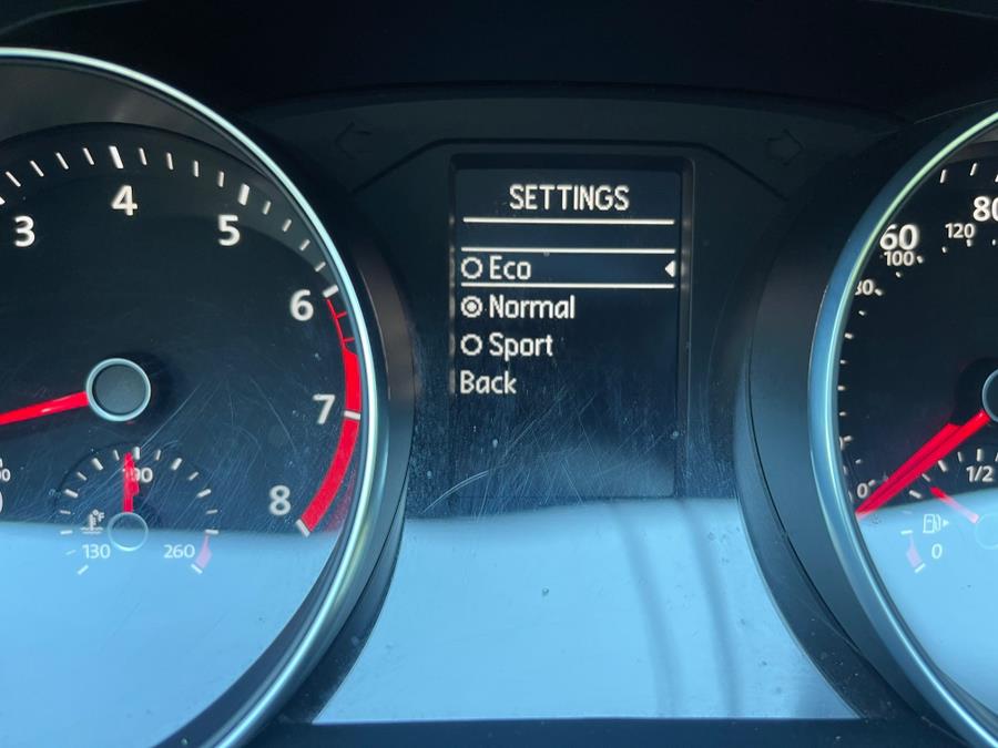 2018 Volkswagen Passat 2.0T SE Auto, available for sale in Bloomfield, Connecticut | AXA Car Sales and Repair LLC. Bloomfield, Connecticut 2018 Volkswagen Passat 2.0T SE Auto, available for sale in Bloomfield, Connecticut | AXA Car Sales and Repair LLC. Bloomfield, Connecticut