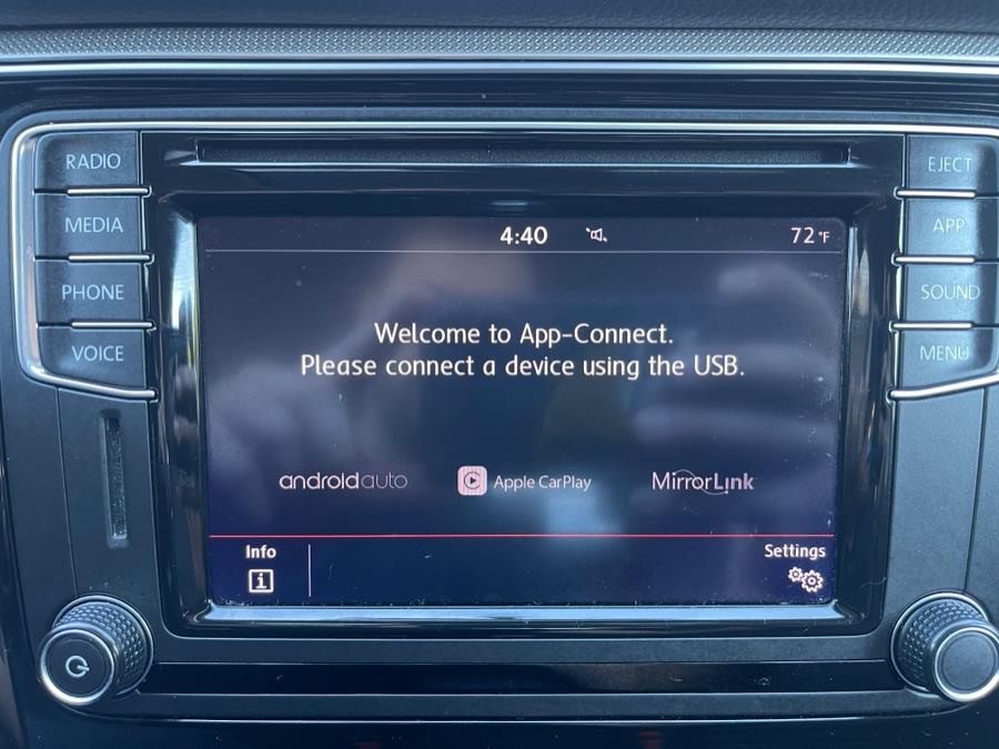 2018 Volkswagen Passat 2.0T SE Auto, available for sale in Bloomfield, Connecticut | AXA Car Sales and Repair LLC. Bloomfield, Connecticut 2018 Volkswagen Passat 2.0T SE Auto, available for sale in Bloomfield, Connecticut | AXA Car Sales and Repair LLC. Bloomfield, Connecticut