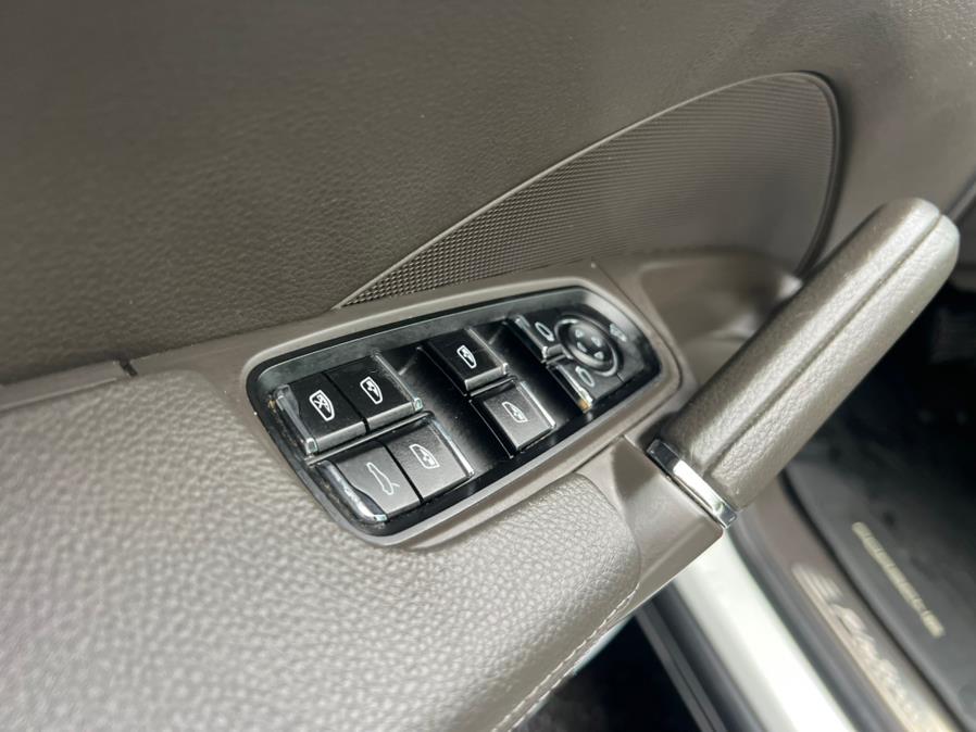 2017 Porsche Cayenne Platinum Edition AWD, available for sale in Hialeah, Florida | The Palm Motors LLC. Hialeah, Florida 2017 Porsche Cayenne Platinum Edition AWD, available for sale in Hialeah, Florida | The Palm Motors LLC. Hialeah, Florida