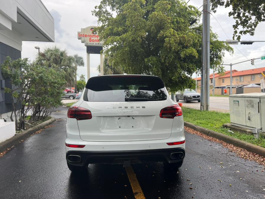 2017 Porsche Cayenne Platinum Edition AWD, available for sale in Hialeah, Florida | The Palm Motors LLC. Hialeah, Florida 2017 Porsche Cayenne Platinum Edition AWD, available for sale in Hialeah, Florida | The Palm Motors LLC. Hialeah, Florida