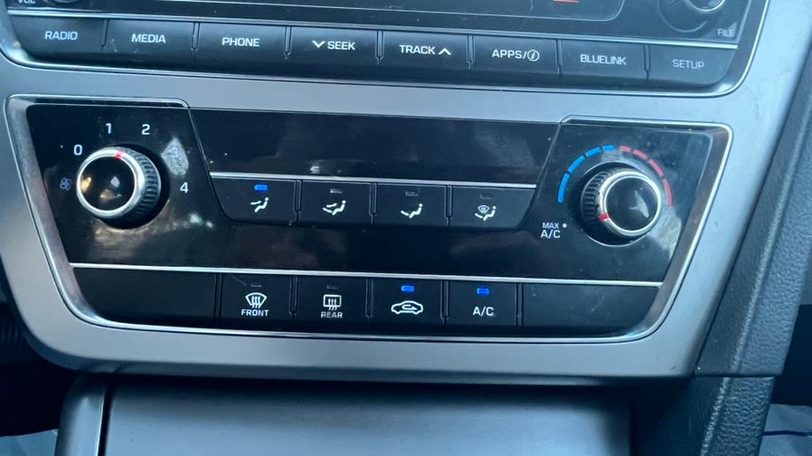 2016 Hyundai Sonata 4dr Sdn 2.4L PZEV, available for sale in Springfield, Massachusetts | Jordan Auto Sales Inc. Springfield, Massachusetts 2016 Hyundai Sonata 4dr Sdn 2.4L PZEV, available for sale in Springfield, Massachusetts | Jordan Auto Sales Inc. Springfield, Massachusetts