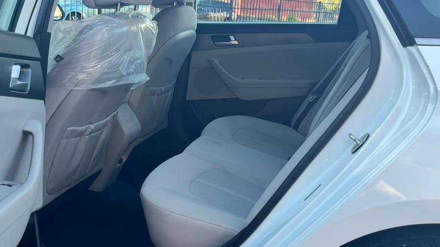 2016 Hyundai Sonata 4dr Sdn 2.4L PZEV, available for sale in Springfield, Massachusetts | Jordan Auto Sales Inc. Springfield, Massachusetts 2016 Hyundai Sonata 4dr Sdn 2.4L PZEV, available for sale in Springfield, Massachusetts | Jordan Auto Sales Inc. Springfield, Massachusetts