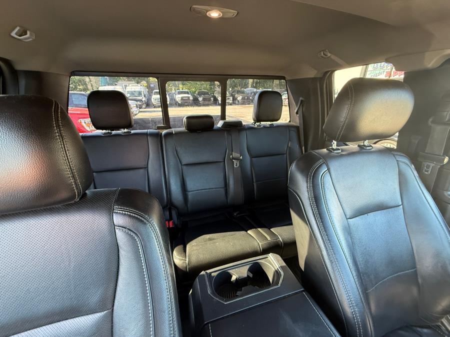 2017 Ford Super Duty F-250 SRW Lariat 4WD SuperCab 6.75'' Box, available for sale in Huntington Station, New York | Huntington Auto Mall. Huntington Station, New York 2017 Ford Super Duty F-250 SRW Lariat 4WD SuperCab 6.75'' Box, available for sale in Huntington Station, New York | Huntington Auto Mall. Huntington Station, New York