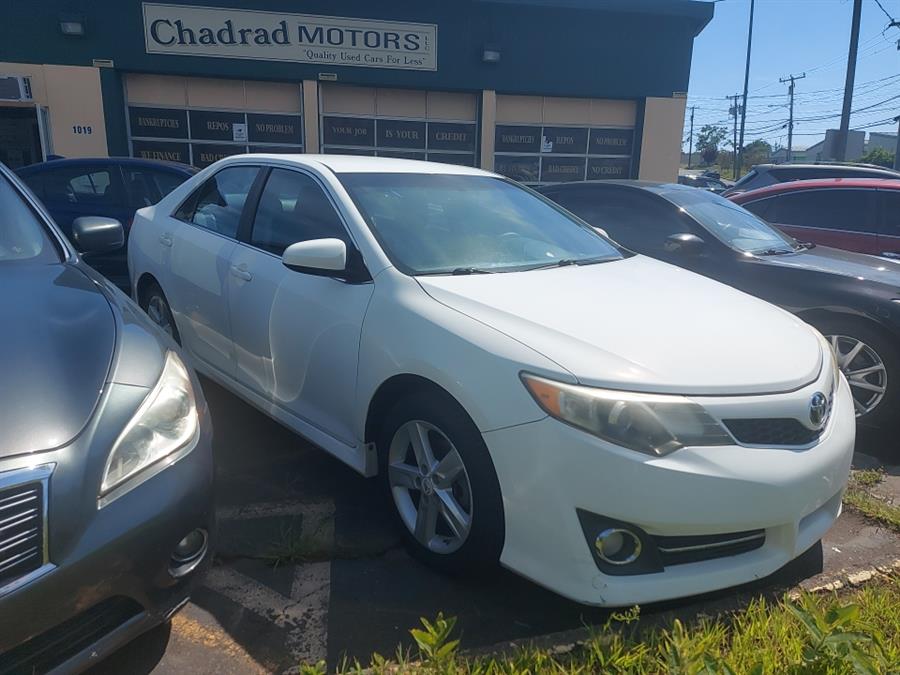 2013 Toyota Camry 4dr Sdn I4 Auto SE, available for sale in West Hartford, Connecticut | Chadrad Motors llc. West Hartford, Connecticut 2013 Toyota Camry 4dr Sdn I4 Auto SE, available for sale in West Hartford, Connecticut | Chadrad Motors llc. West Hartford, Connecticut