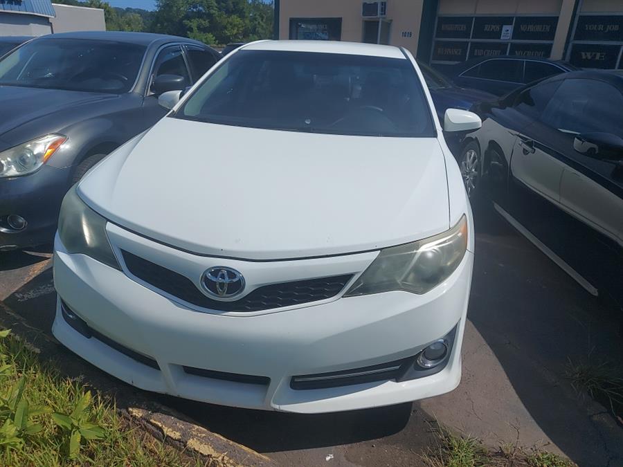 2013 Toyota Camry 4dr Sdn I4 Auto SE, available for sale in West Hartford, Connecticut | Chadrad Motors llc. West Hartford, Connecticut 2013 Toyota Camry 4dr Sdn I4 Auto SE, available for sale in West Hartford, Connecticut | Chadrad Motors llc. West Hartford, Connecticut