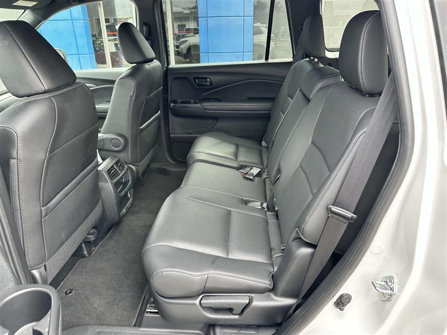 2022 Honda Passport EX-L, available for sale in Patchogue, New York | Baron Supercenter. Patchogue, New York 2022 Honda Passport EX-L, available for sale in Patchogue, New York | Baron Supercenter. Patchogue, New York
