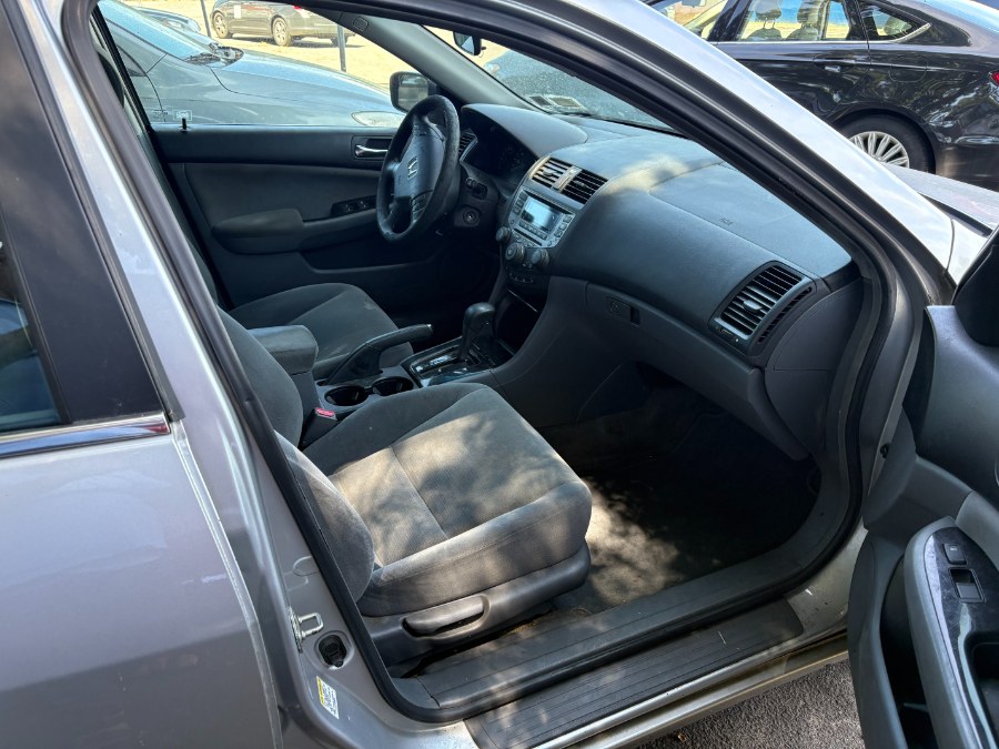 2007 Honda Accord Sdn 4dr I4 AT LX SE, available for sale in South Hadley, Massachusetts | Payless Auto Sale. South Hadley, Massachusetts 2007 Honda Accord Sdn 4dr I4 AT LX SE, available for sale in South Hadley, Massachusetts | Payless Auto Sale. South Hadley, Massachusetts