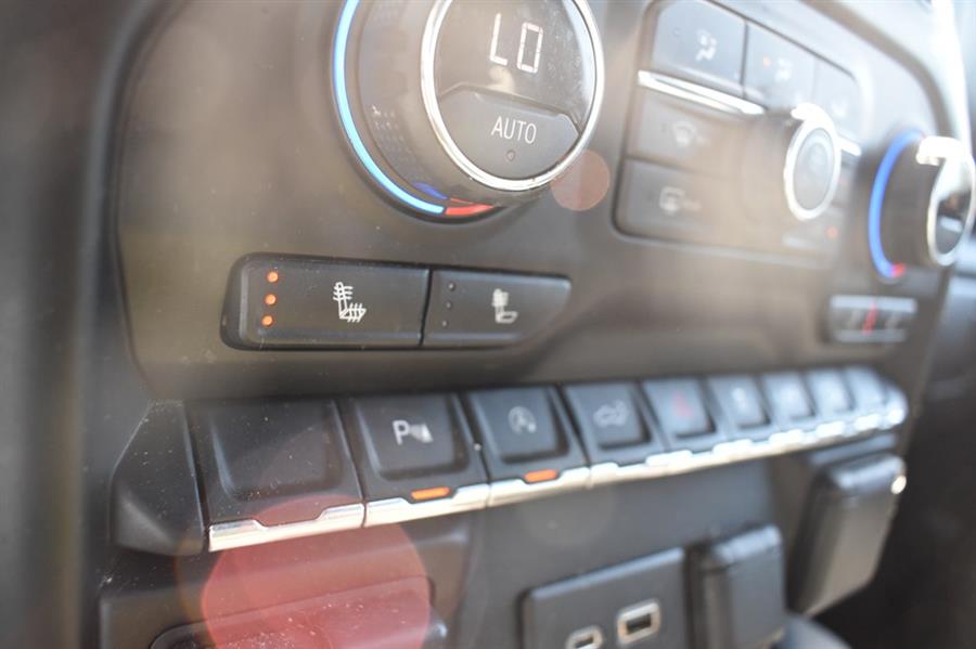 2020 Chevrolet Silverado 1500 LT TRAIL BOSS, available for sale in Patchogue, New York | 112 Auto Plaza. Patchogue, New York 2020 Chevrolet Silverado 1500 LT TRAIL BOSS, available for sale in Patchogue, New York | 112 Auto Plaza. Patchogue, New York
