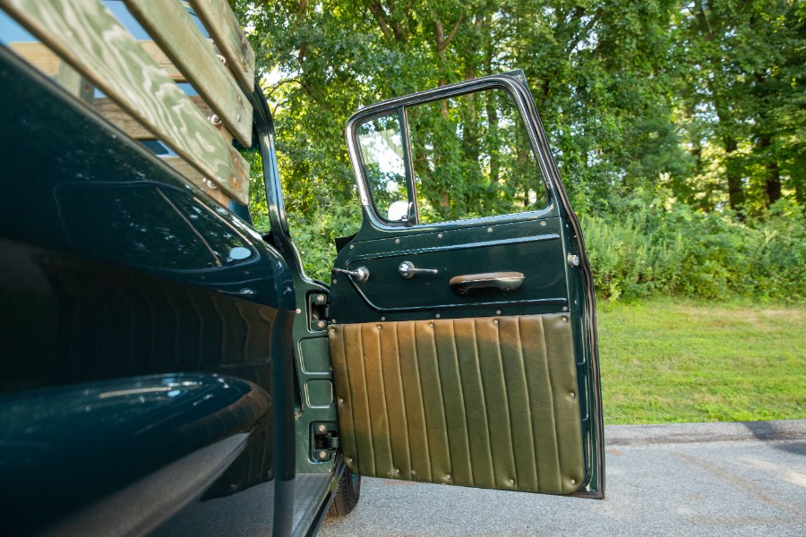 1958 Chevrolet Apache Fleetside Pickup, available for sale in North Salem, New York | Meccanic Shop North Inc. North Salem, New York 1958 Chevrolet Apache Fleetside Pickup, available for sale in North Salem, New York | Meccanic Shop North Inc. North Salem, New York