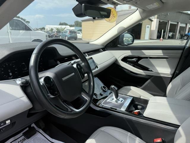2020 Land Rover Range Rover Evoque SE, available for sale in Stratford, Connecticut | Wiz Leasing Inc. Stratford, Connecticut 2020 Land Rover Range Rover Evoque SE, available for sale in Stratford, Connecticut | Wiz Leasing Inc. Stratford, Connecticut