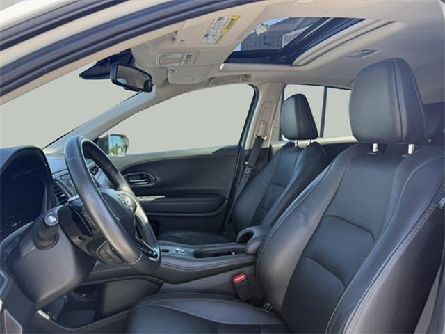 2019 Honda Hr-v EX-L, available for sale in Stratford, Connecticut | Wiz Leasing Inc. Stratford, Connecticut 2019 Honda Hr-v EX-L, available for sale in Stratford, Connecticut | Wiz Leasing Inc. Stratford, Connecticut