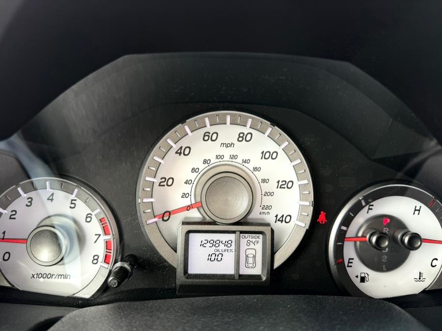 2013 Honda Pilot 4WD 4dr EX-L, available for sale in Bridgeport, Connecticut | CT Auto. Bridgeport, Connecticut 2013 Honda Pilot 4WD 4dr EX-L, available for sale in Bridgeport, Connecticut | CT Auto. Bridgeport, Connecticut