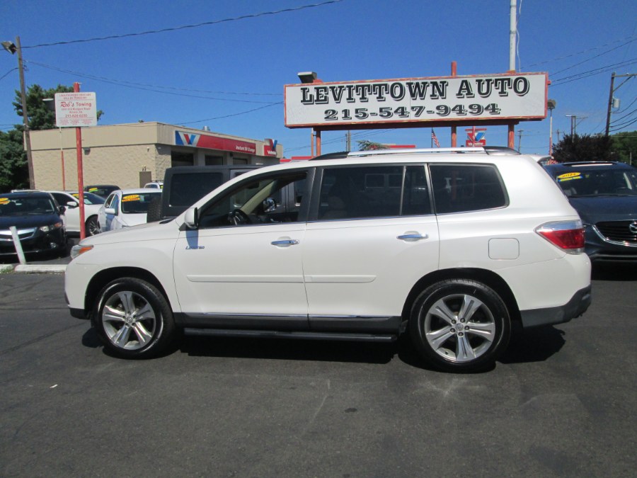 2011 Toyota Highlander 4WD 4dr V6 Limited (Natl), available for sale in Levittown, Pennsylvania | Levittown Auto. Levittown, Pennsylvania 2011 Toyota Highlander 4WD 4dr V6 Limited (Natl), available for sale in Levittown, Pennsylvania | Levittown Auto. Levittown, Pennsylvania