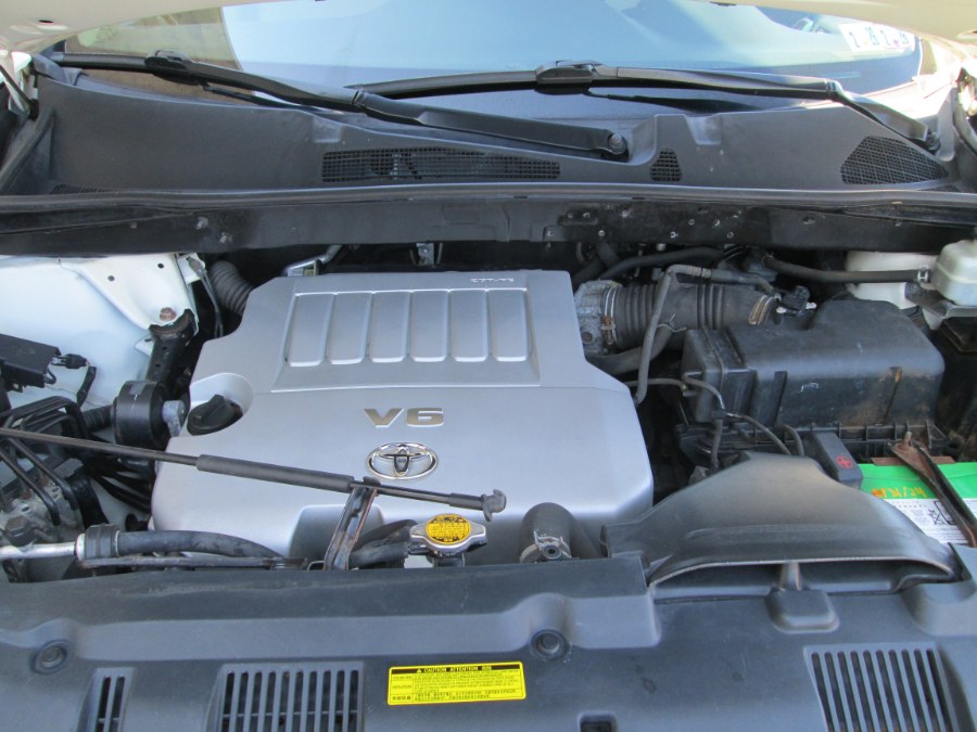 2011 Toyota Highlander 4WD 4dr V6 Limited (Natl), available for sale in Levittown, Pennsylvania | Levittown Auto. Levittown, Pennsylvania 2011 Toyota Highlander 4WD 4dr V6 Limited (Natl), available for sale in Levittown, Pennsylvania | Levittown Auto. Levittown, Pennsylvania