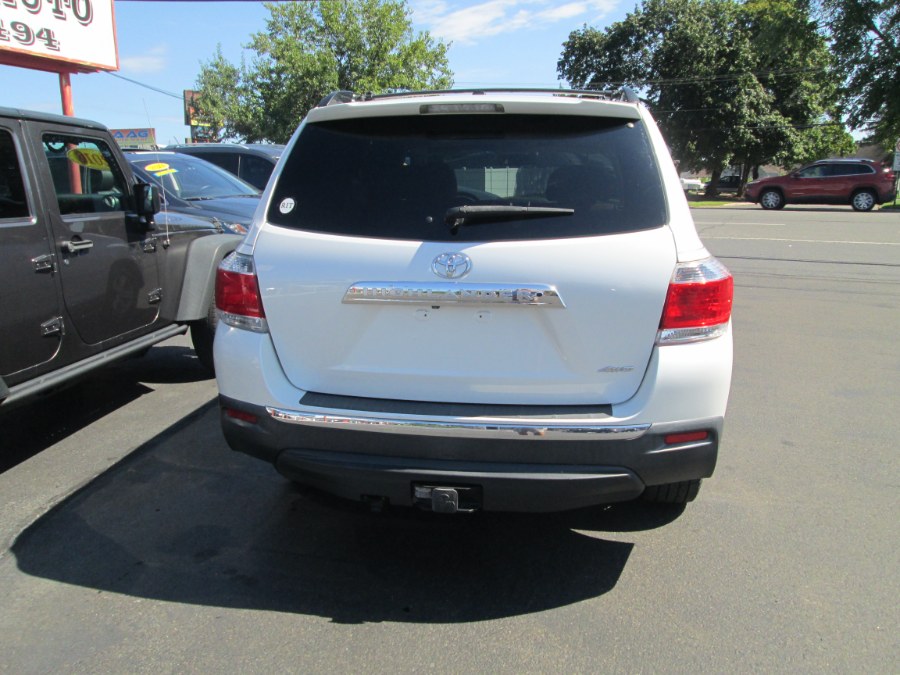 2011 Toyota Highlander 4WD 4dr V6 Limited (Natl), available for sale in Levittown, Pennsylvania | Levittown Auto. Levittown, Pennsylvania 2011 Toyota Highlander 4WD 4dr V6 Limited (Natl), available for sale in Levittown, Pennsylvania | Levittown Auto. Levittown, Pennsylvania