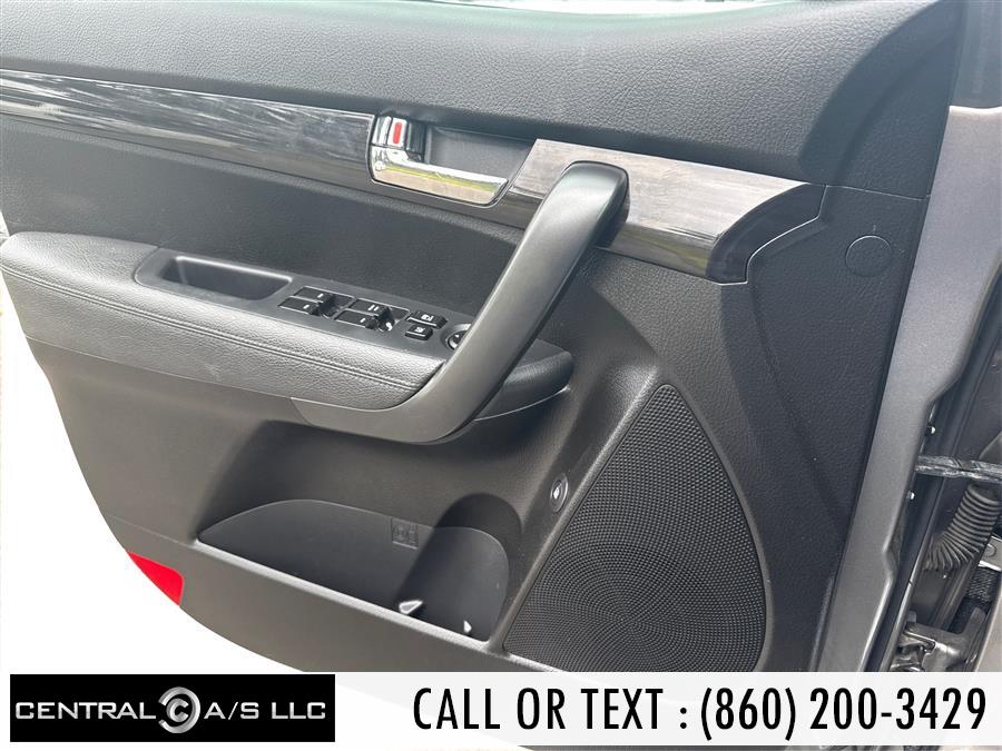 2013 Kia Sorento 2WD 4dr I4 LX, available for sale in East Windsor, Connecticut | Central A/S LLC. East Windsor, Connecticut 2013 Kia Sorento 2WD 4dr I4 LX, available for sale in East Windsor, Connecticut | Central A/S LLC. East Windsor, Connecticut