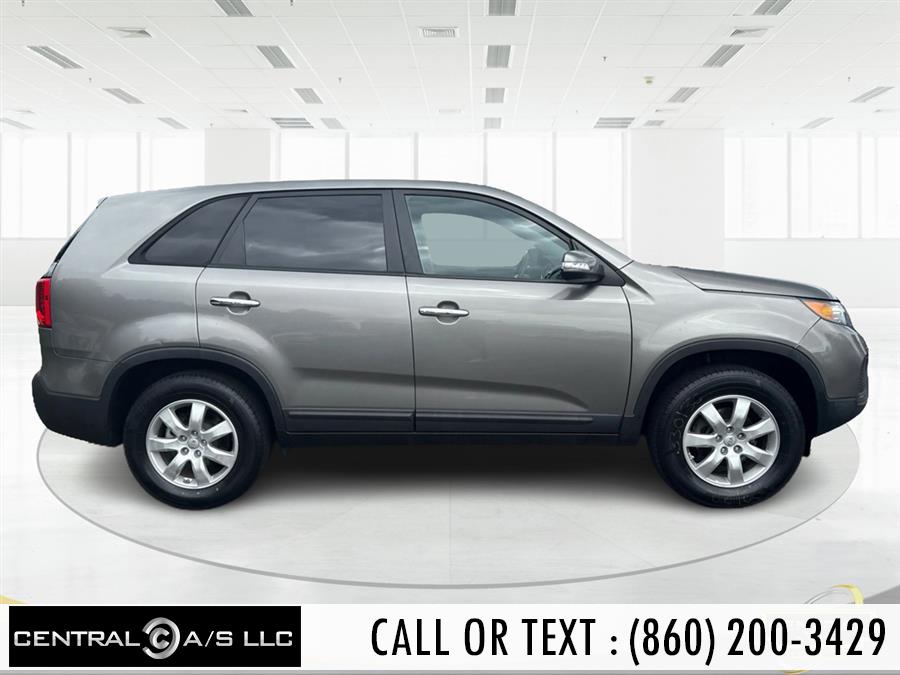 2013 Kia Sorento 2WD 4dr I4 LX, available for sale in East Windsor, Connecticut | Central A/S LLC. East Windsor, Connecticut 2013 Kia Sorento 2WD 4dr I4 LX, available for sale in East Windsor, Connecticut | Central A/S LLC. East Windsor, Connecticut