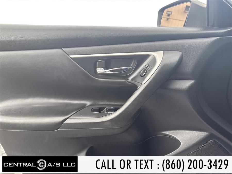 2017 Nissan Altima 2.5 SL Sedan, available for sale in East Windsor, Connecticut | Central A/S LLC. East Windsor, Connecticut 2017 Nissan Altima 2.5 SL Sedan, available for sale in East Windsor, Connecticut | Central A/S LLC. East Windsor, Connecticut
