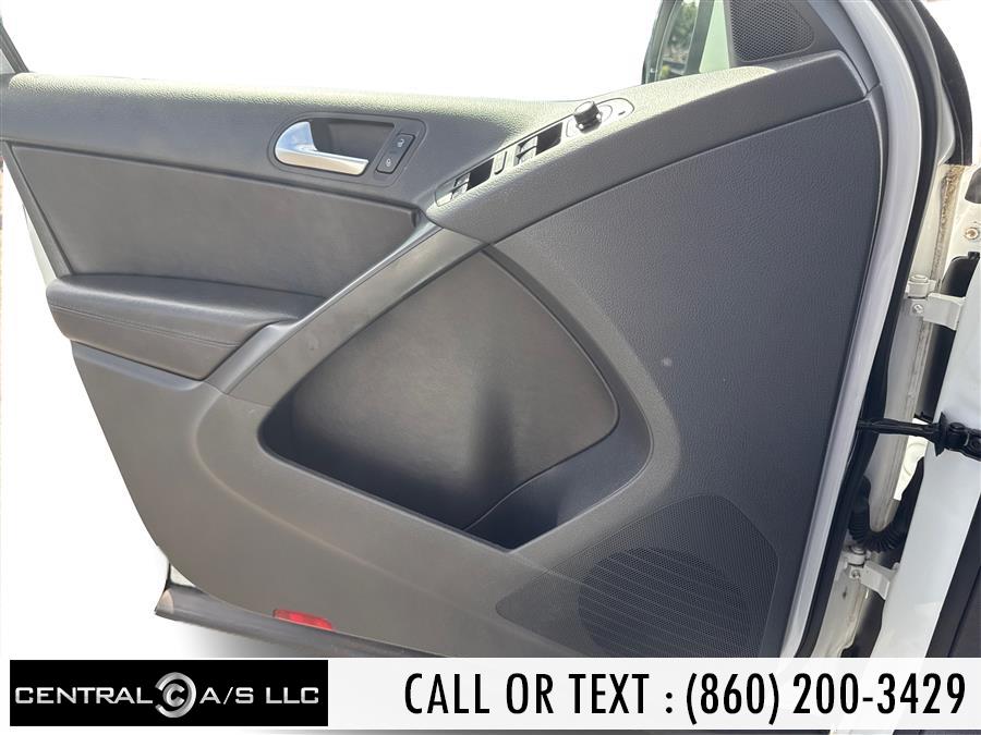 2017 Volkswagen Tiguan 2.0T S 4MOTION, available for sale in East Windsor, Connecticut | Central A/S LLC. East Windsor, Connecticut 2017 Volkswagen Tiguan 2.0T S 4MOTION, available for sale in East Windsor, Connecticut | Central A/S LLC. East Windsor, Connecticut