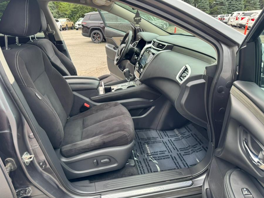 2017 Nissan Murano 2017.5 AWD SV, available for sale in Berlin, Connecticut | Tru Auto Mall. Berlin, Connecticut 2017 Nissan Murano 2017.5 AWD SV, available for sale in Berlin, Connecticut | Tru Auto Mall. Berlin, Connecticut