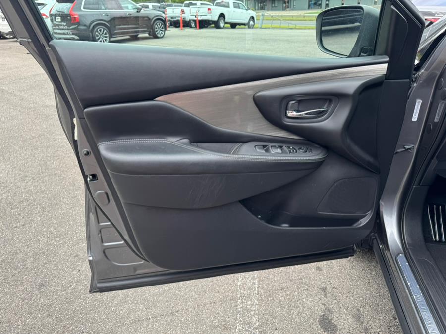 2017 Nissan Murano 2017.5 AWD SV, available for sale in Berlin, Connecticut | Tru Auto Mall. Berlin, Connecticut 2017 Nissan Murano 2017.5 AWD SV, available for sale in Berlin, Connecticut | Tru Auto Mall. Berlin, Connecticut