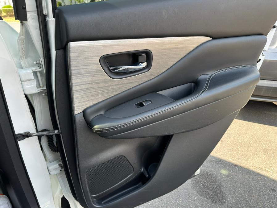 2016 Nissan Murano AWD 4dr SL, available for sale in New Britain, Connecticut | Central Auto Sales & Service. New Britain, Connecticut 2016 Nissan Murano AWD 4dr SL, available for sale in New Britain, Connecticut | Central Auto Sales & Service. New Britain, Connecticut
