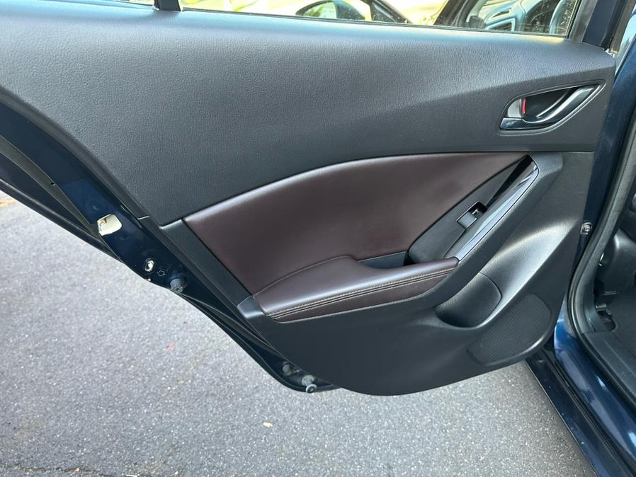 2018 Mazda Mazda3 4-Door Touring Auto, available for sale in New Britain, Connecticut | Central Auto Sales & Service. New Britain, Connecticut 2018 Mazda Mazda3 4-Door Touring Auto, available for sale in New Britain, Connecticut | Central Auto Sales & Service. New Britain, Connecticut