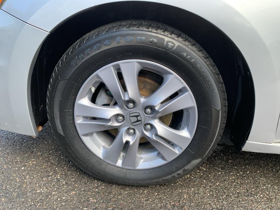 2012 Honda Accord Sdn 4dr I4 Auto SE, available for sale in Springfield, Massachusetts | Absolute Motors Inc. Springfield, Massachusetts 2012 Honda Accord Sdn 4dr I4 Auto SE, available for sale in Springfield, Massachusetts | Absolute Motors Inc. Springfield, Massachusetts