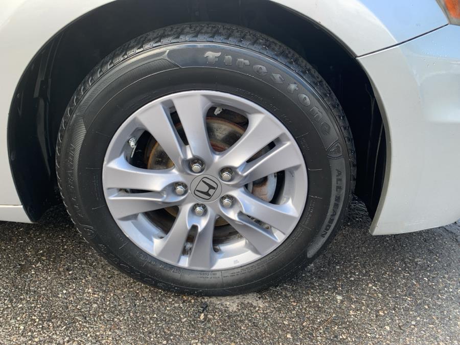2012 Honda Accord Sdn 4dr I4 Auto SE, available for sale in Springfield, Massachusetts | Absolute Motors Inc. Springfield, Massachusetts 2012 Honda Accord Sdn 4dr I4 Auto SE, available for sale in Springfield, Massachusetts | Absolute Motors Inc. Springfield, Massachusetts