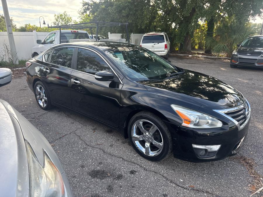 2013 Nissan Altima 4dr Sdn I4 2.5 S, available for sale in Kissimmee, Florida | Central florida Auto Trader. Kissimmee, Florida 2013 Nissan Altima 4dr Sdn I4 2.5 S, available for sale in Kissimmee, Florida | Central florida Auto Trader. Kissimmee, Florida