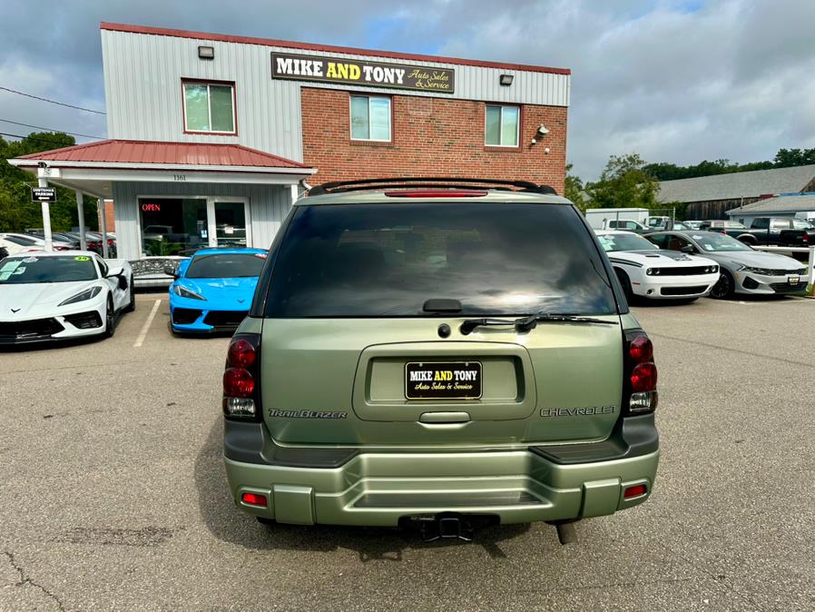 2004 Chevrolet TrailBlazer 4dr 4WD LT, available for sale in South Windsor, Connecticut | Mike And Tony Auto Sales, Inc. South Windsor, Connecticut 2004 Chevrolet TrailBlazer 4dr 4WD LT, available for sale in South Windsor, Connecticut | Mike And Tony Auto Sales, Inc. South Windsor, Connecticut
