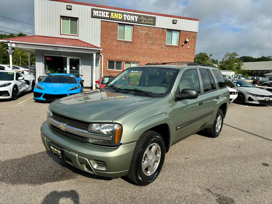 2004 Chevrolet TrailBlazer 4dr 4WD LT, available for sale in South Windsor, Connecticut | Mike And Tony Auto Sales, Inc. South Windsor, Connecticut 2004 Chevrolet TrailBlazer 4dr 4WD LT, available for sale in South Windsor, Connecticut | Mike And Tony Auto Sales, Inc. South Windsor, Connecticut